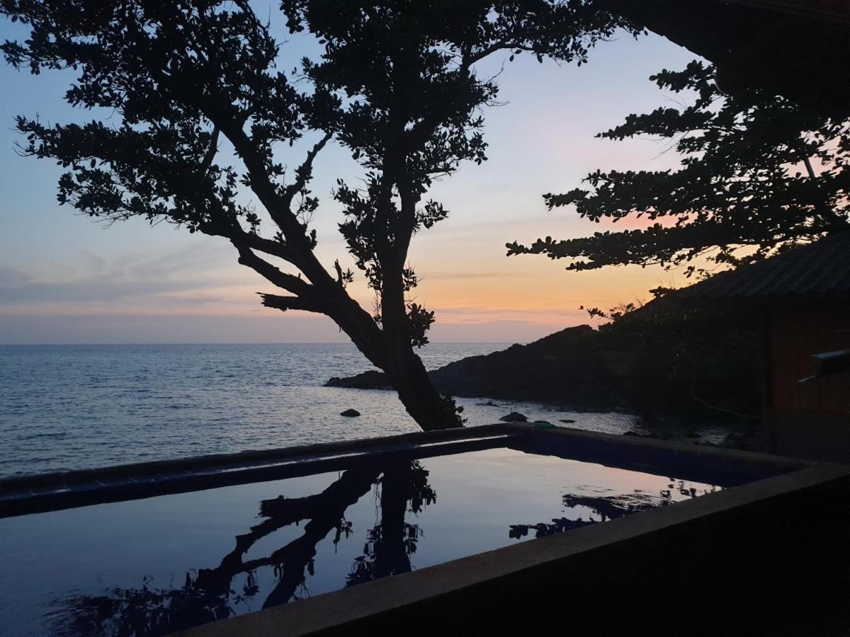 クリフ コテージ チャン島 エクステリア 写真
